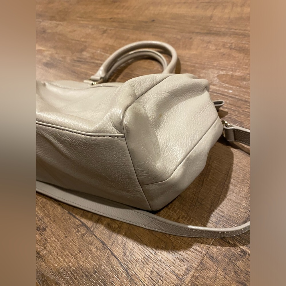 Kate Spade Ashton Renny Drive Clocktower Beige Leather Handbag - Picture 10 of 14